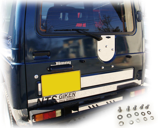 ジムニー【JA22】用ステンレス製・背面パネル（スペアタイヤプレート）＋取り付けボルト（5式）