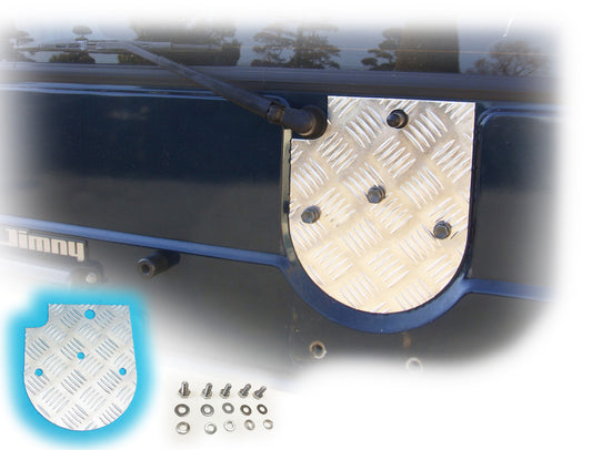 ジムニー【JA22】用アルミ縞板製背面パネル（スペアタイヤプレート）＋取り付けボルト（5式）