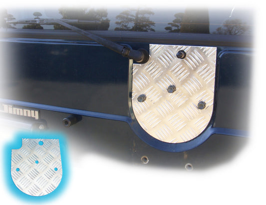 ジムニー【JA22】用アルミ縞板製背面パネル（スペアタイヤプレート）