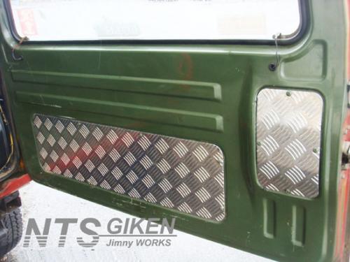 ジムニー【バン】用アルミ縞板製リアゲートインナーパネル◆適用車種:SJ30,SJ40,JA71,JA,51,JA11,JB31