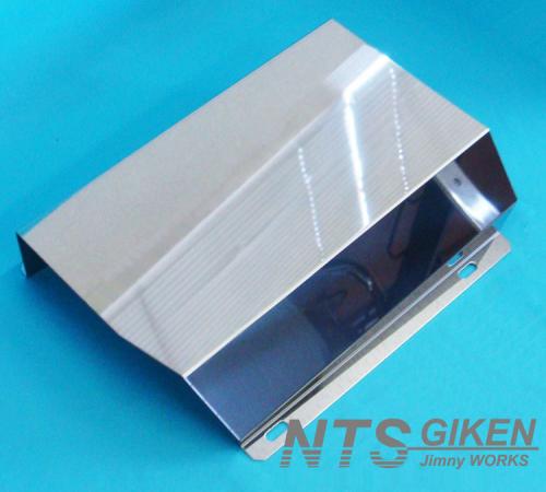 ジムニー用ステンレス製タンクガード　適用車種:SJ30SJ40JA71JA51JA11 JB31JA12JA22JB32