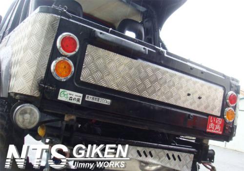 ジムニー【幌車用】リアゲートセンターパネル 適用車種:JA71JA11JA12JA22等の幌車用