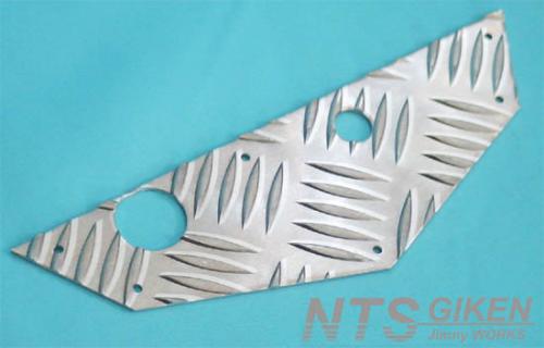 ジムニー【幌車】用アルミ縞板製ワイパーマウント補強プレートType11 適用車種:JA71(一部車種),JA51(一部車種),JA11,JB31