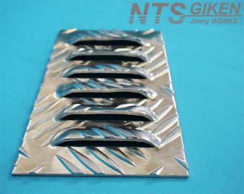 ジムニー用アルミ縞板製サイドエアーアウトレット 適用車種:SJ30SJ40JA71JA51JA11JB31