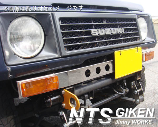 ジムニー用ステンレス製フロントエプロン(丸穴タイプ)適用車種:SJ30,SJ40,JA71,JA51,JA11,JB31