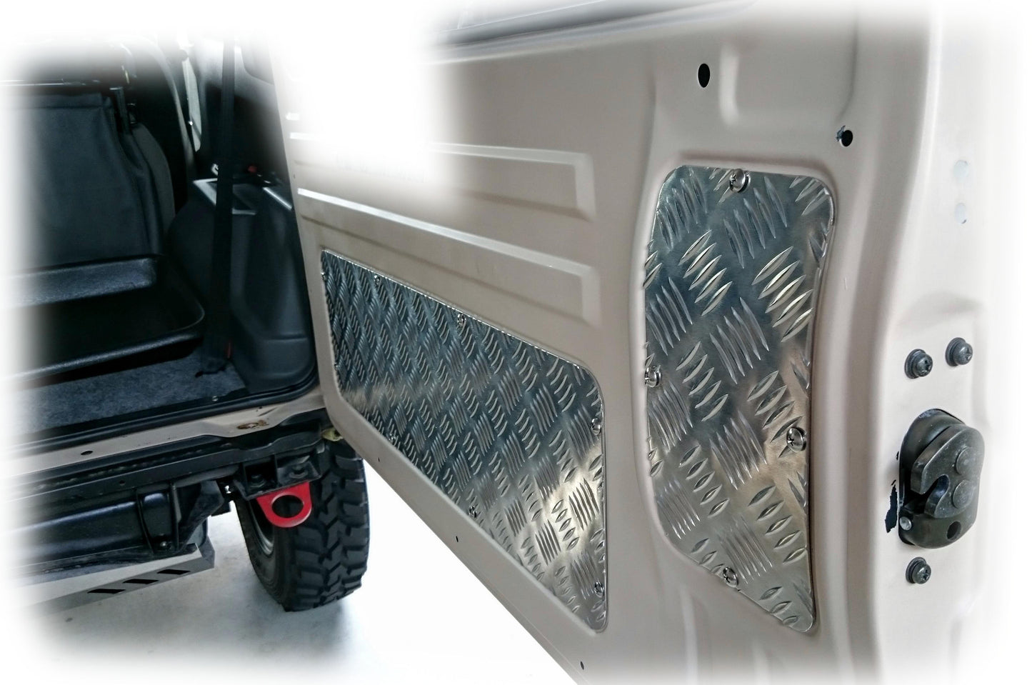 ジムニー【バン】用アルミ縞板製リアゲートインナーパネル◆適用車種:SJ30 JA71 JA11 JB31